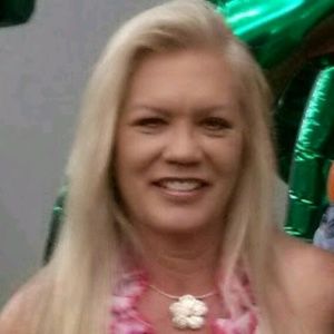 Meet your Posher, Debra